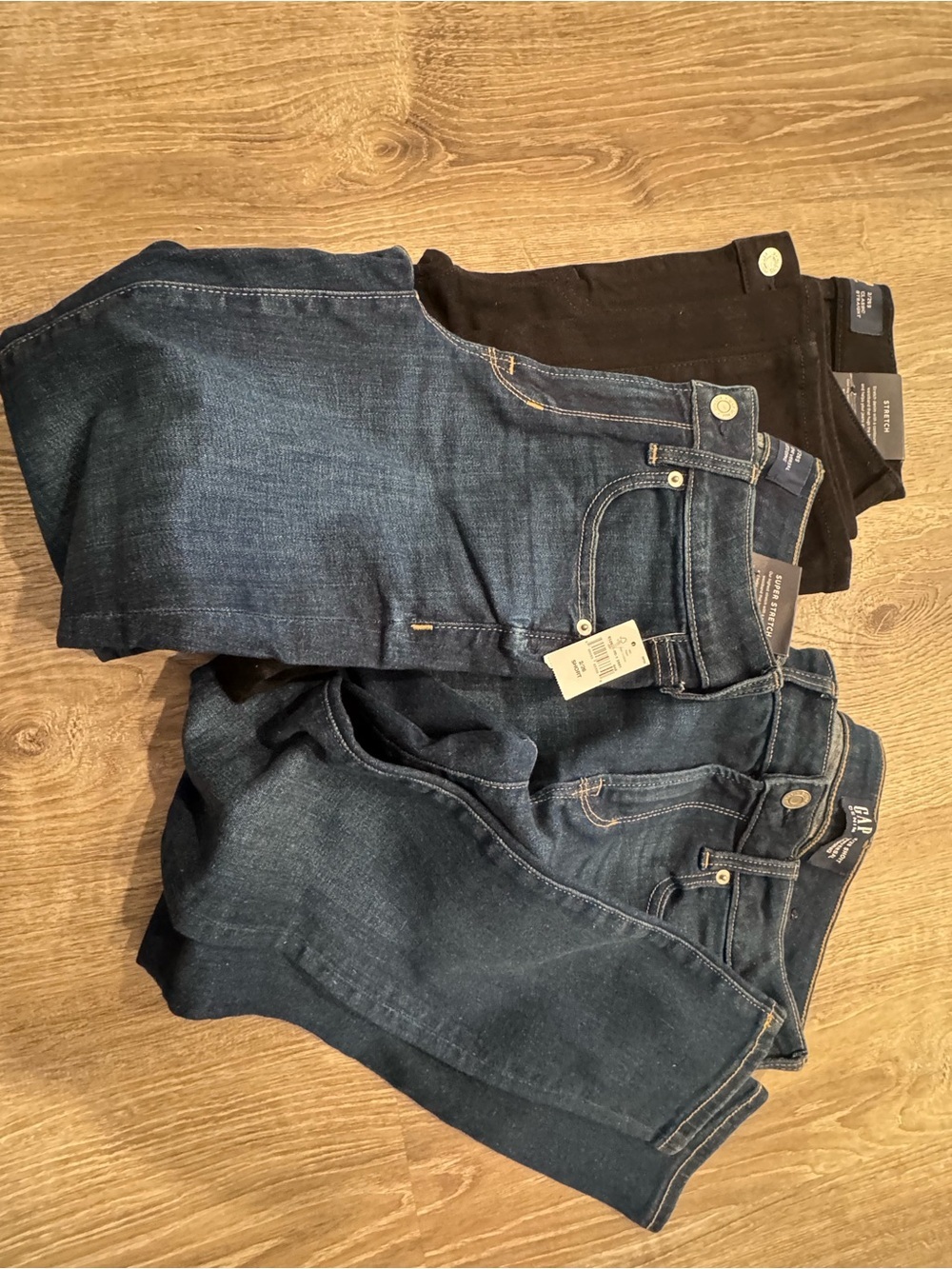 GAP Women's Dark Indigo & Black Skinny Jeans Duo